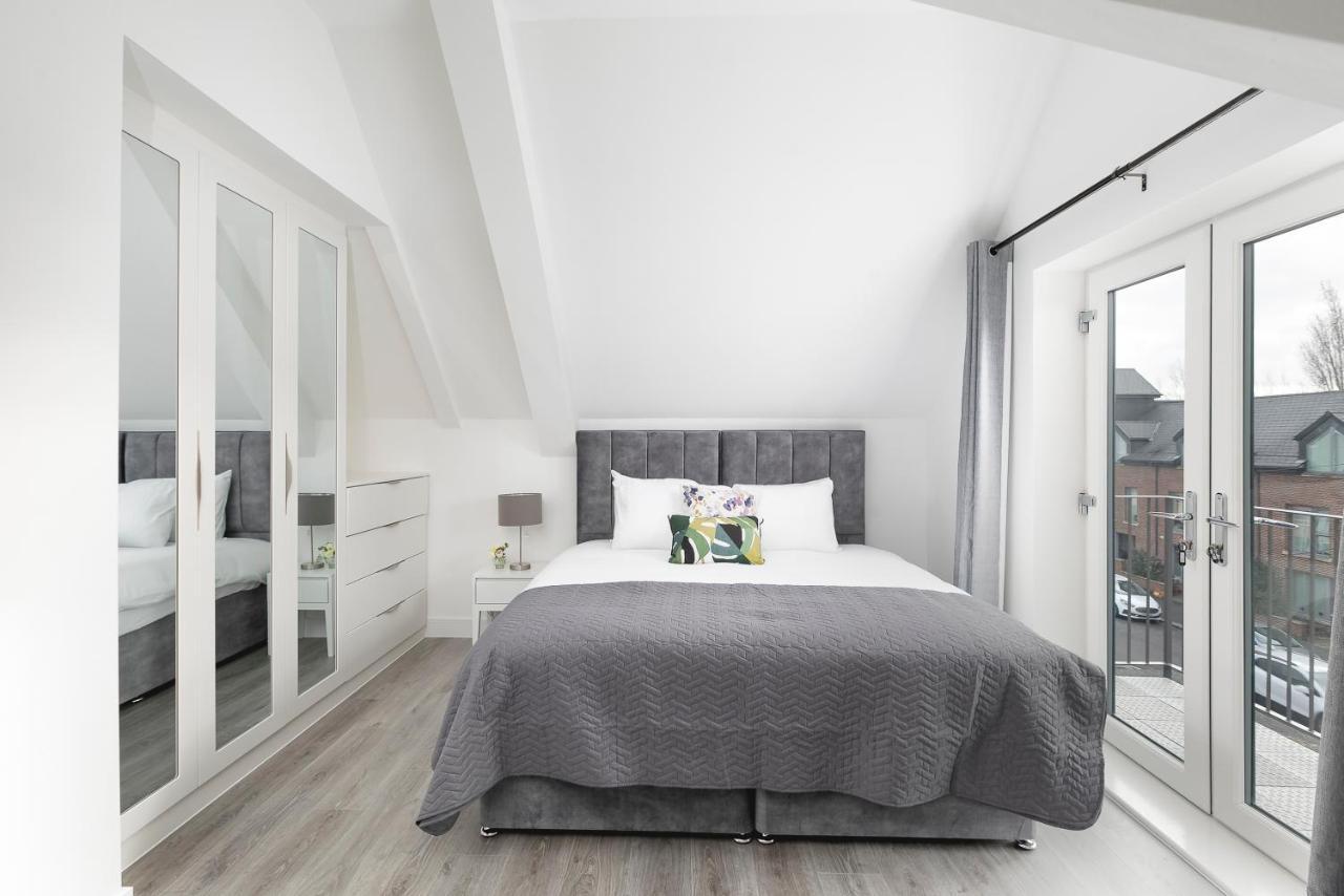 Skyvillion - London Enfield Chase Apartments With Parking & Wifi Exteriér fotografie
