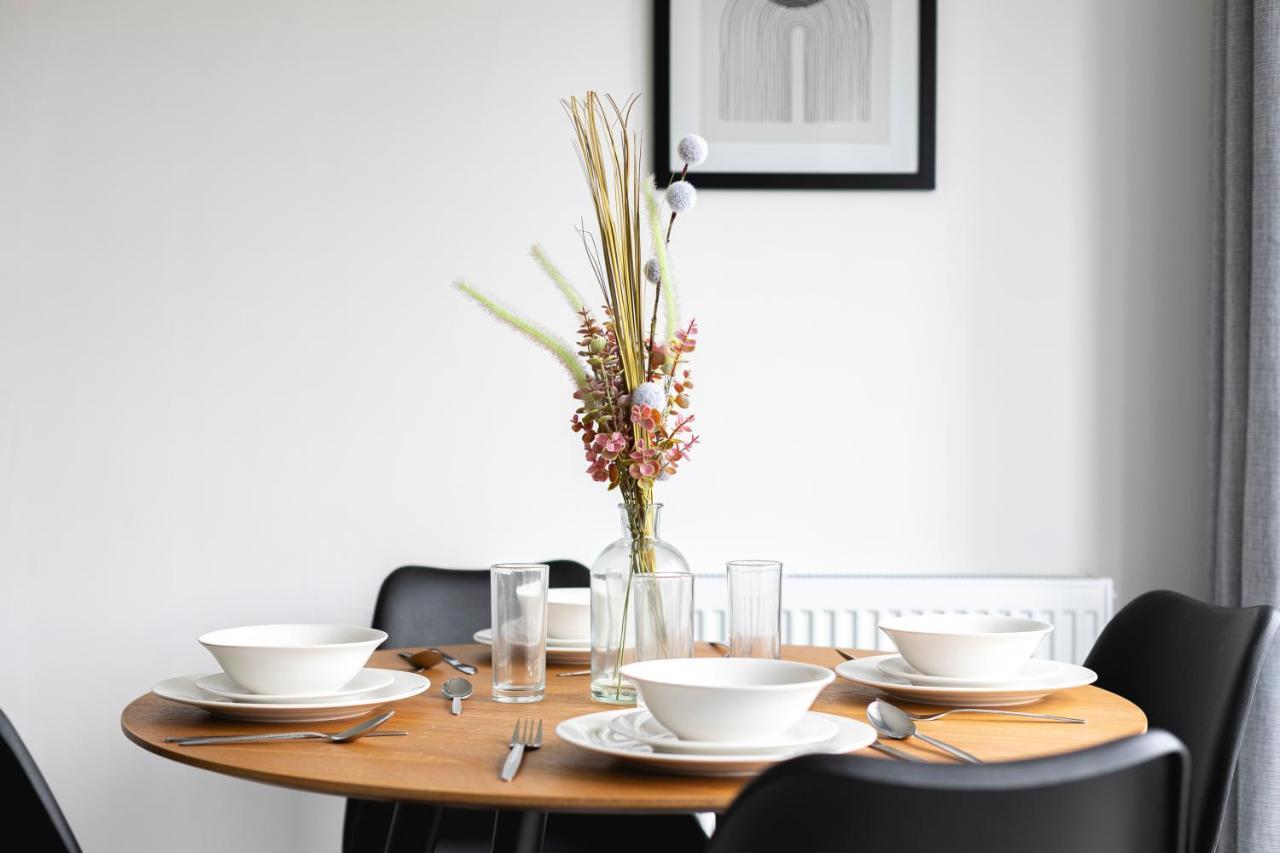 Skyvillion - London Enfield Chase Apartments With Parking & Wifi Exteriér fotografie