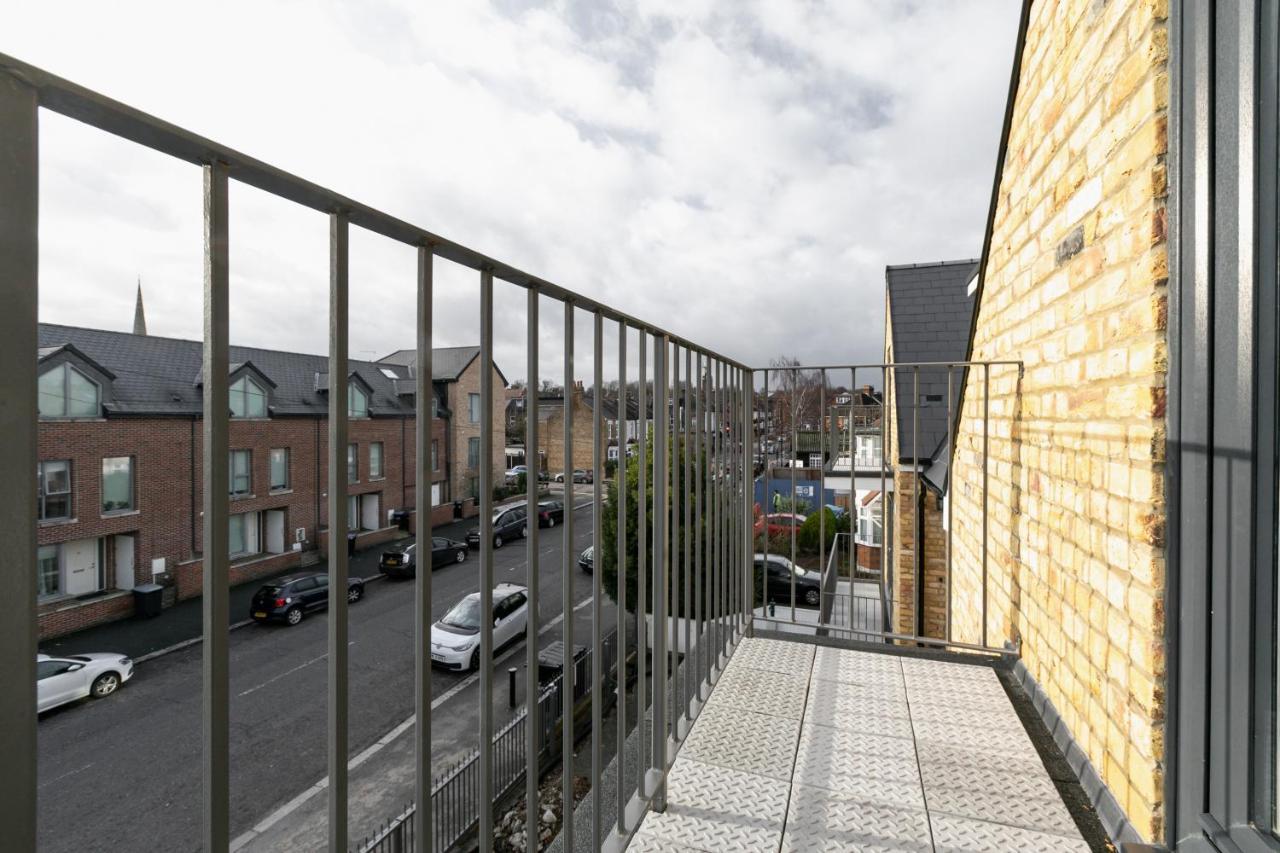 Skyvillion - London Enfield Chase Apartments With Parking & Wifi Exteriér fotografie